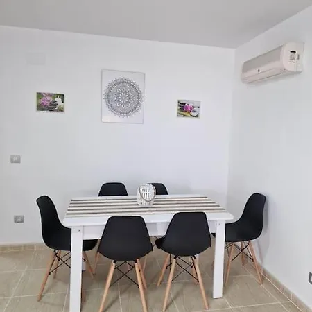 Vacacional * 托雷夫兰卡